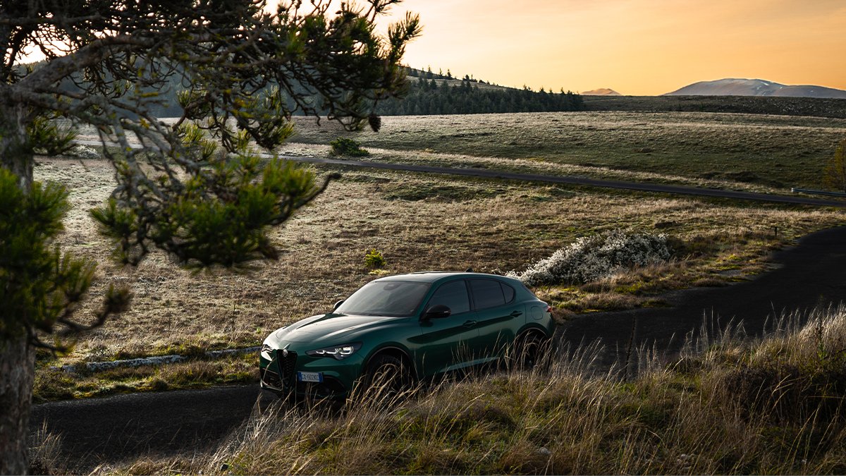 AlfaRomeoIT's tweet photo. Ci sono istanti in cui la quiete diventa emozione.​
📸: Luca Romano​
#AlfaRomeo #AlfaRomeoStelvio https://t.co/kUTmrKSJ3B