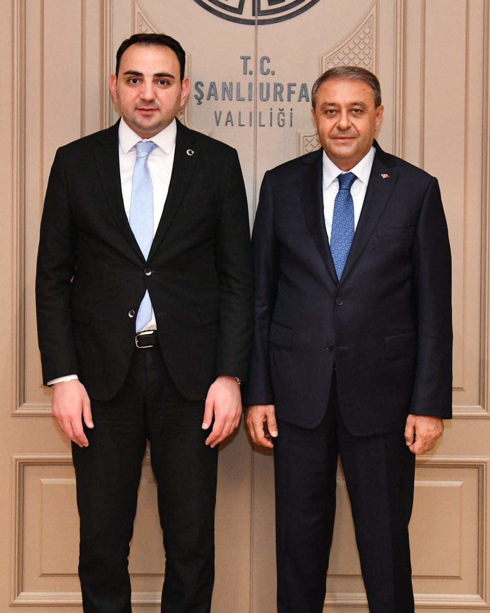 hasansildak's tweet photo. İlimizdeki görev sürelerini tamamlayarak;

Ankara Vali Yardımcısı olarak atanan Vali Yardımcımız Nur Sevinç Özbek Çakas,

Cihanbeyli Kaymakamı olarak atanan Hilvan Kaymakamımız Orhan Gazi Karakaş'a,

Şanlıurfa'daki çalışmaları için teşekkür ediyor, yeni görevlerinde başarılar diliyorum.

#ŞanlıurfaValiliği
