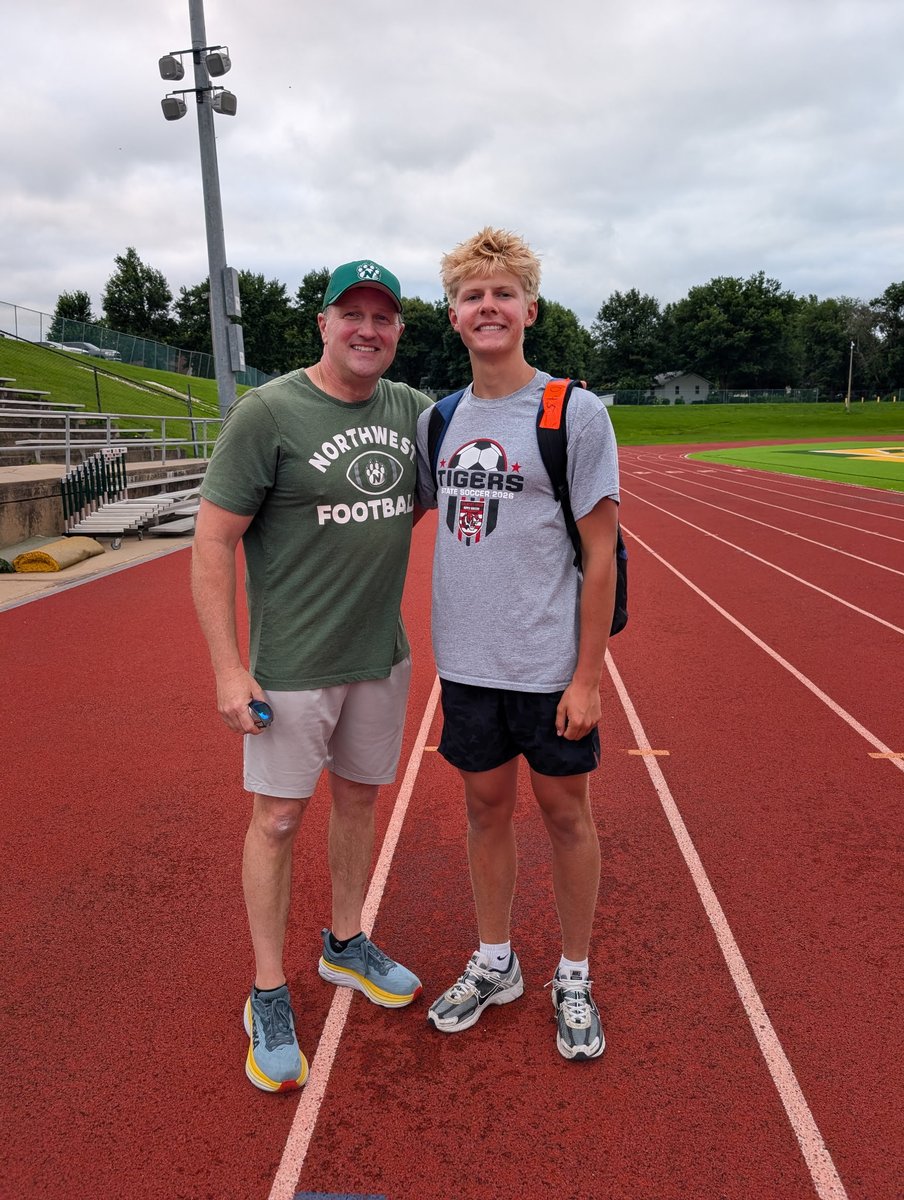miles_manatt's tweet photo. Had an amazing day at the @NWMOSTATE Specialist Camp yesterday! I was 100% from 50 and in on FG including live operations and had some solid kickoffs! Thank you to @CoachAller and @Jake_Willrich for an great camp!

@A_Errthum17 @97RyanJones @CoachSeibert43 @JacobDombrowsk5 https://t.co/qEFhhJy2bj