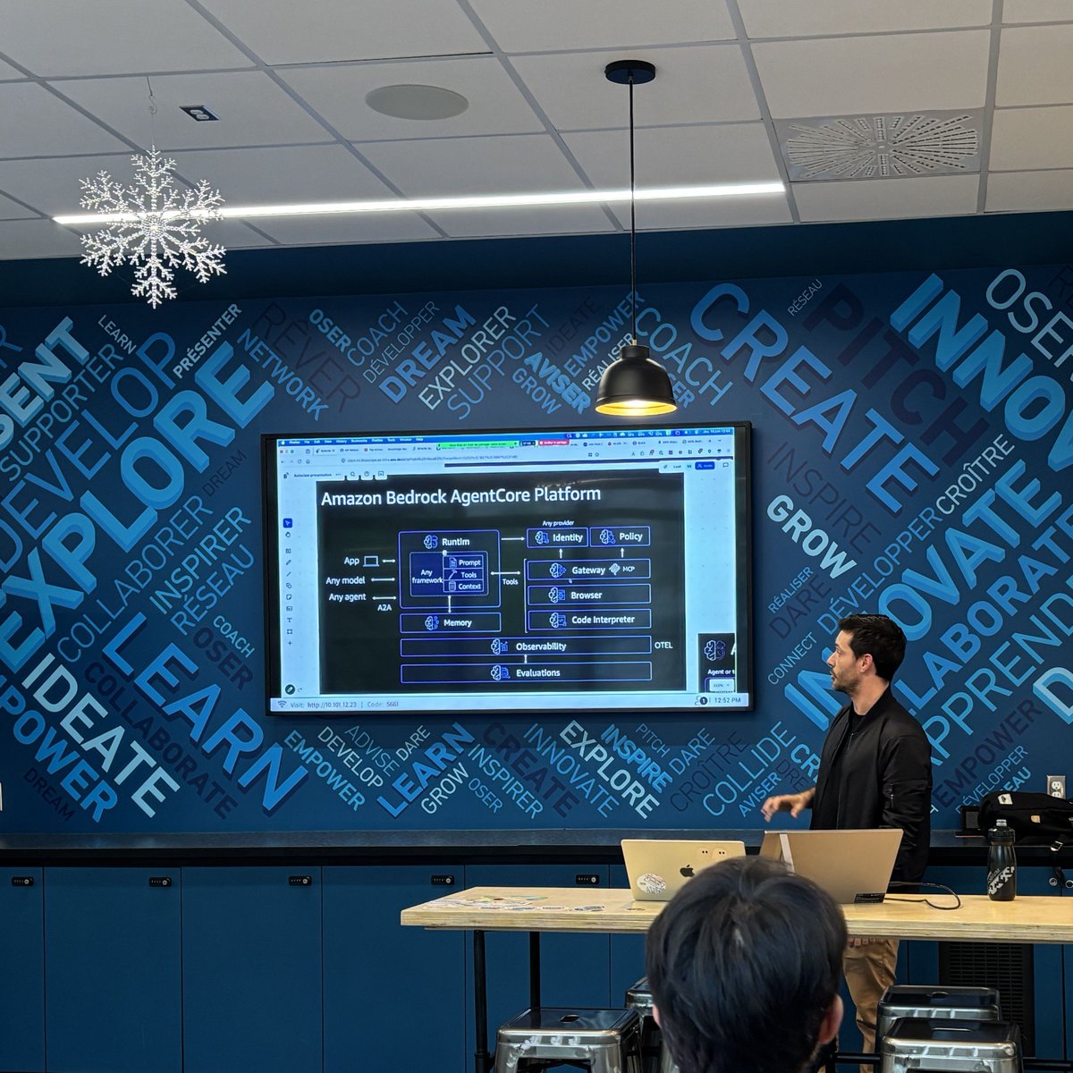 McGillEngine's tweet photo. Un grand merci à Jean-Pascal Bouchard, Simon-Pierre Gingras, Gabe Hercule, and AWS for speaking with our students last Thursday about the #AWSecosystem and supporting their startup journeys. https://t.co/WQQq4NQcB5