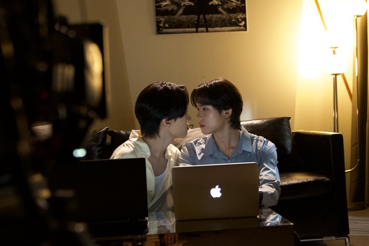 bonusbanos's tweet photo. มองตาใกล้ๆแบบนี้อยากมีเรื่องหรืออะไร @maiakets 

#PILOTMySecretBoyfriends

#MySecretBoyfriends https://t.co/0WCsL58340