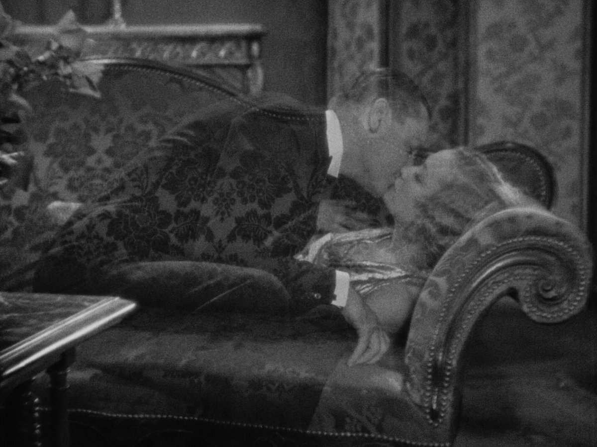 cinemariviera's tweet photo. Trouble in Paradise (1932) / Ernst Lubitsch https://t.co/KzgnUZI5bi