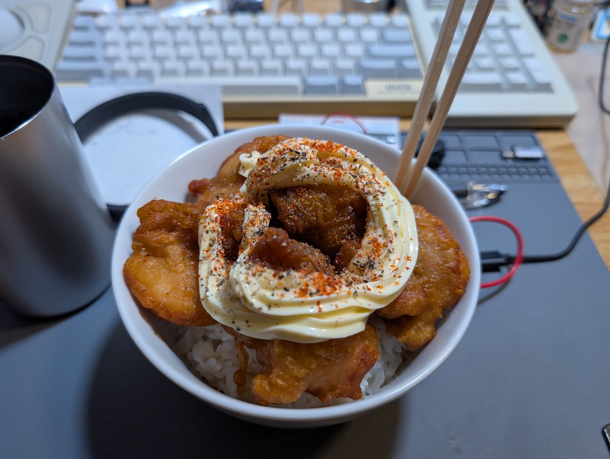 あきꙮ tweet media