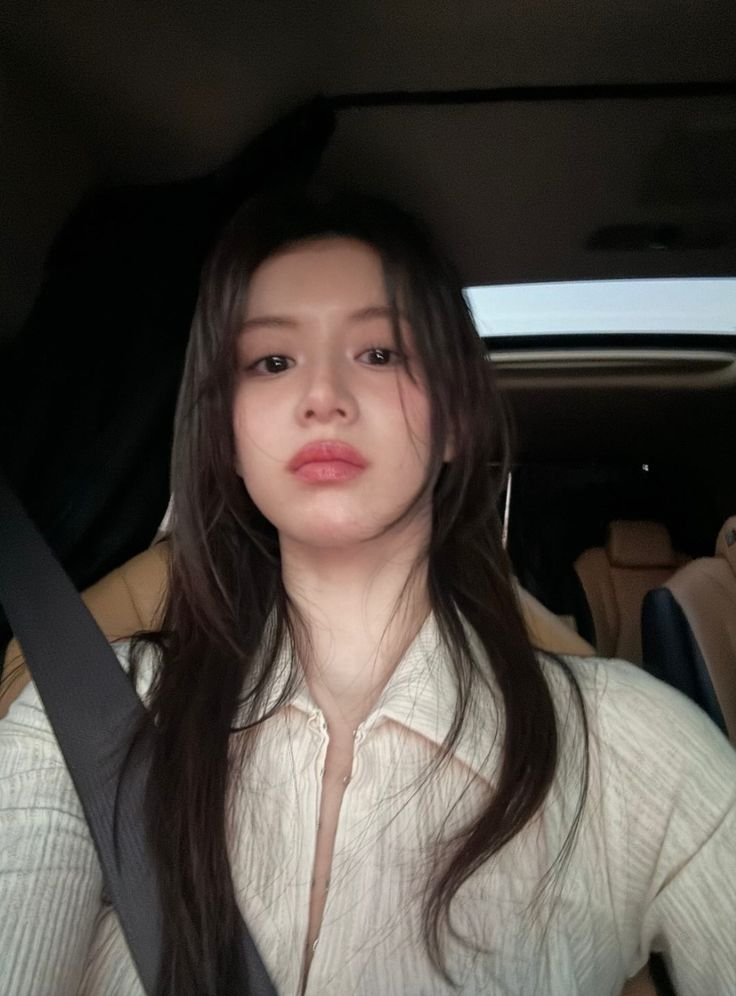 go younjung archive tweet media