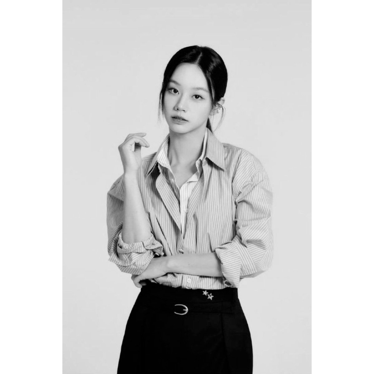 yuanosaurio's tweet photo. ㅤ
𝗿𝗽 𝗮𝗰𝗰𝗼𝘂𝗻𝘁.     𝟷𝟿𝟿𝟻.    𝖼𝗈𝗋𝖾𝖺 𝖽𝖾𝗅 𝗌𝗎𝗋.   ²⁰²⁶
‹   𝘆𝘂𝘆𝘂's  https://t.co/B0FOeSnPij⠀›﹕ 𝚈𝚄𝚈𝚄-𝒔𝒊𝒆𝒏𝒅𝒐𝒀𝒖𝒚𝒖

... 💬 ﹕    Me arreglé, me peiné, planché hasta los tines, y la oficina dijo: Hoy toca inundación. Y chingué a mi madre.
ㅤ https://t.co/5mCo6HVAu8