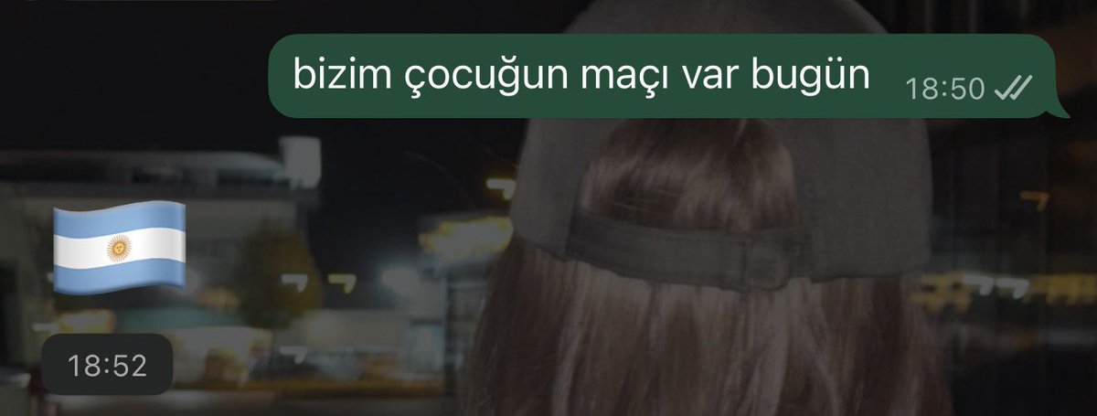 aristharkov's tweet photo. futbolla 0 alakası olup şu konuya hakim oluşu=aşk ne demek aşktan yanmak ne demek https://t.co/7EWQ7iH5MG