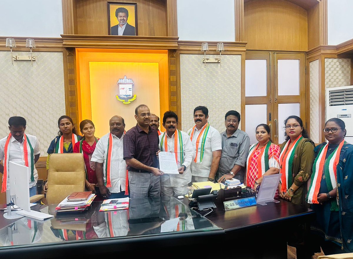 AmirdaVarshini1's tweet photo. Today (22.06.2026), a joint delegation of Congress Councillors from @chennaicorp met with the Commissioner, Dr. G.S.Sameeran IAS and held discussions regarding initiatives that need to be actively taken forward across our respective wards.

@RahulGandhi @TVKVijayHQ @nivedithalva https://t.co/KZU4BgB6gZ