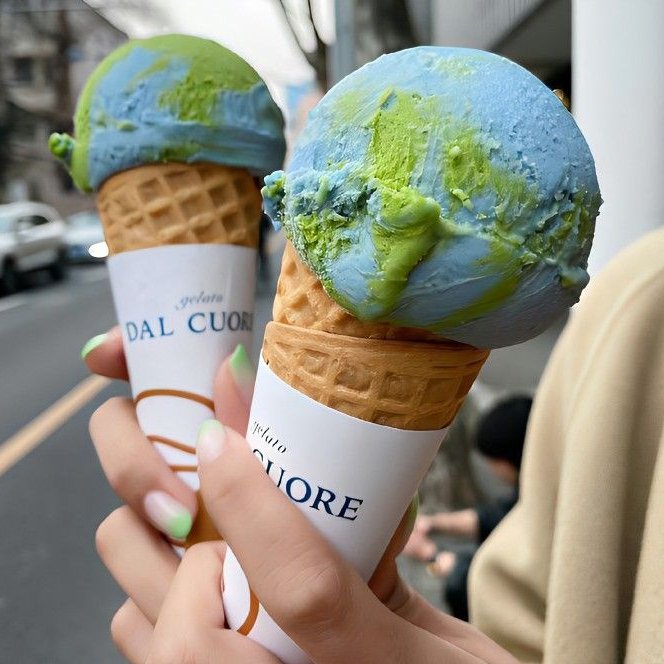 reminiscinbby's tweet photo. planet earth ice cream https://t.co/0NJnbLRoVI