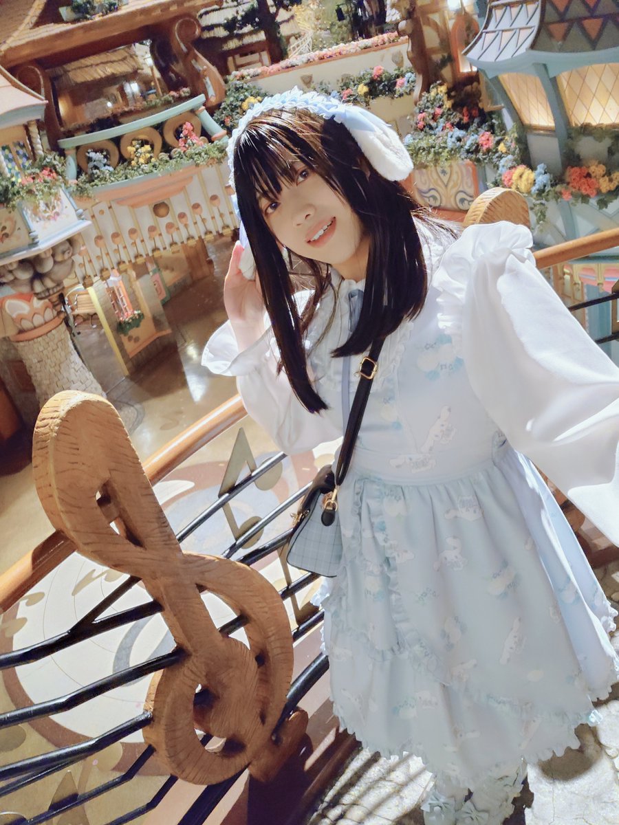 Yoririn_kgmhr's tweet photo. かわいいシナモンワンピでサンリオピューロランドに行ってきました🌈 https://t.co/sK7uruMDLY