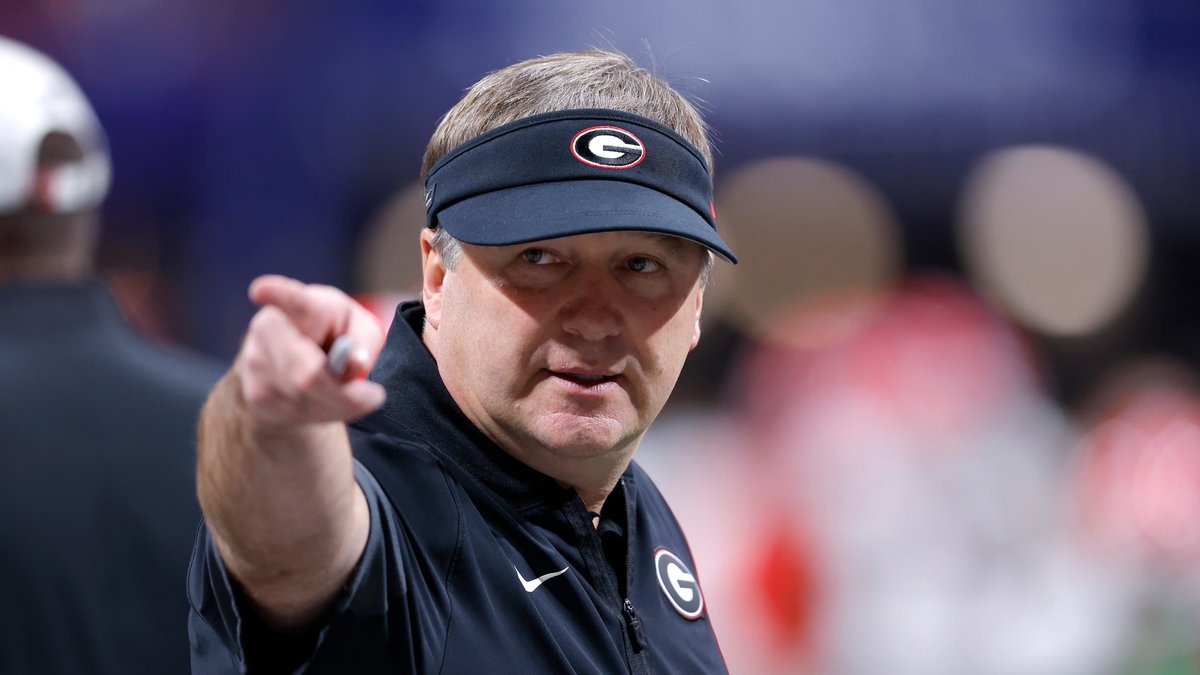 ReportBulldawg's tweet photo. Total Blue Chip Recruits signed in the NIL Era (2022-2026):

Georgia: 116
Alabama: 107
Texas A&amp;M: 99
Ohio State: 97
Texas: 94
Notre Dame: 91
Oregon: 89
LSU: 78
Miami: 78
Oklahoma: 76

#GoDawgs https://t.co/iFupZ6SfO5
