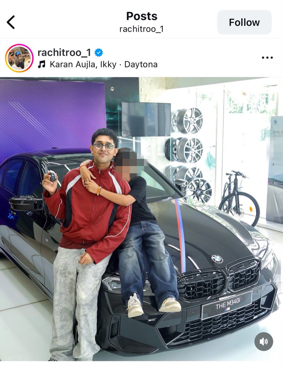 Wellutwt's tweet photo. -Content Creator Rachit Yadav rides BMW.

-Physicist HC Verma takes metro.

This is how society rewards value https://t.co/bohoPYaYU0