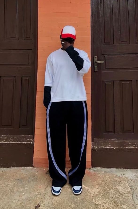 TheHalal_Brand's tweet photo. Drawstring Sweatpant 
#20,000

Pls RT https://t.co/vnsmJExLvs
