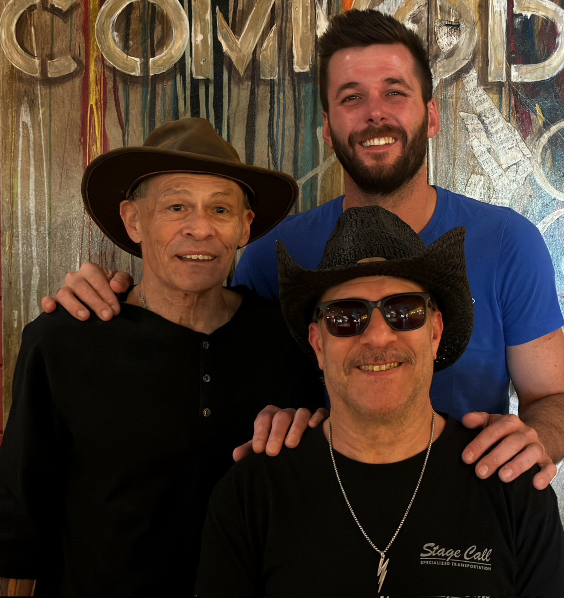 TonyMilazzoLive's tweet photo. Another fun night @commodoregrille playing with Stephen Loran @stephen_loran &amp; Wayne Norton @waynenortonmusic

#songwriter #music #artist #nashville #musicpublishing https://t.co/8rqA9VBGL9