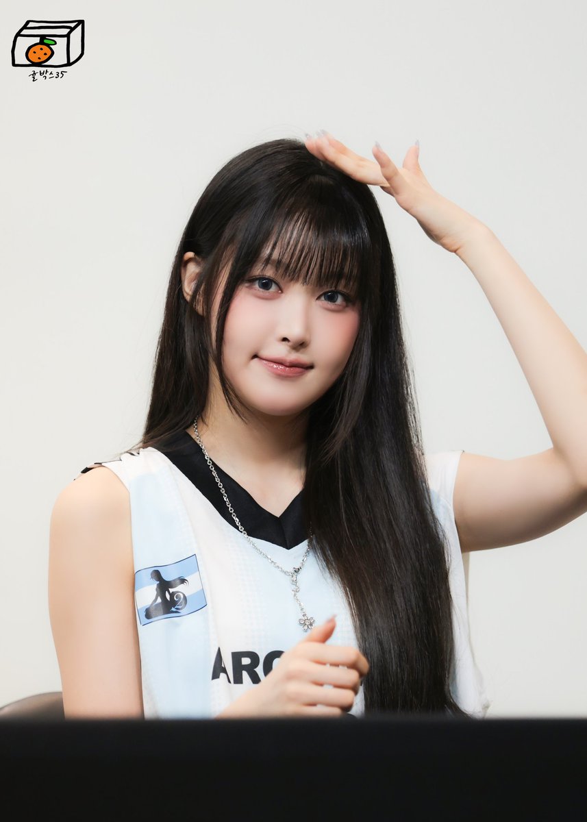 Mikan_Box35's tweet photo. 260619
Fromm HQ
아트홀샤인

🧡 

#소하 #SAYMYNAME #세이마이네임
#SOHA #ソハ #SMN_OurVibe https://t.co/ZlzjT4u1Zr
