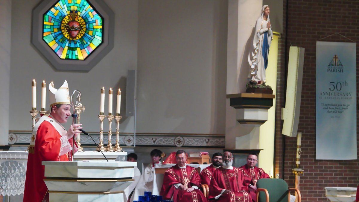 archtoronto's tweet photo. On Saturday, June 13, His Eminence Frank Cardinal Leo celebrated St. Barnabas Parish's 50th Anniversary Mass. It was followed by a festive picnic featuring a complimentary barbecue, games, raffles, and activities for all ages. https://t.co/cqCZqrpS6r #catholicTO https://t.co/dgn9KNnLbb