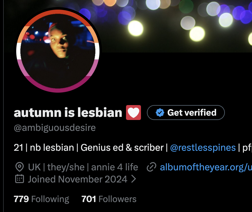 autumn is lesbian 💟 tweet media