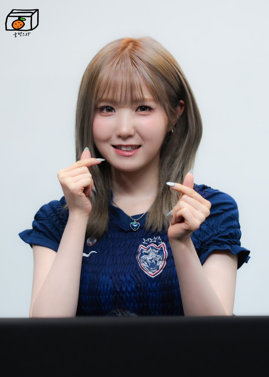 Mikan_Box35's tweet photo. 260619
Fromm HQ
아트홀샤인

💛

#本田仁美 #SAYMYNAME #세이마이네임 
#히토미 #HITOMI #SMN_OurVibe https://t.co/lPGJfeaHQZ