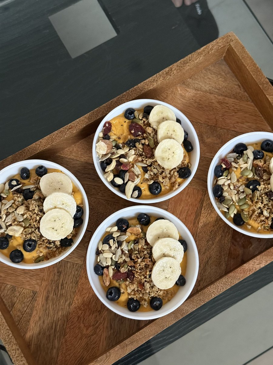 thevipulseth's tweet photo. Healthy treats courtesy of my amazing SIL @jainisha98 https://t.co/K1v8onIK2M