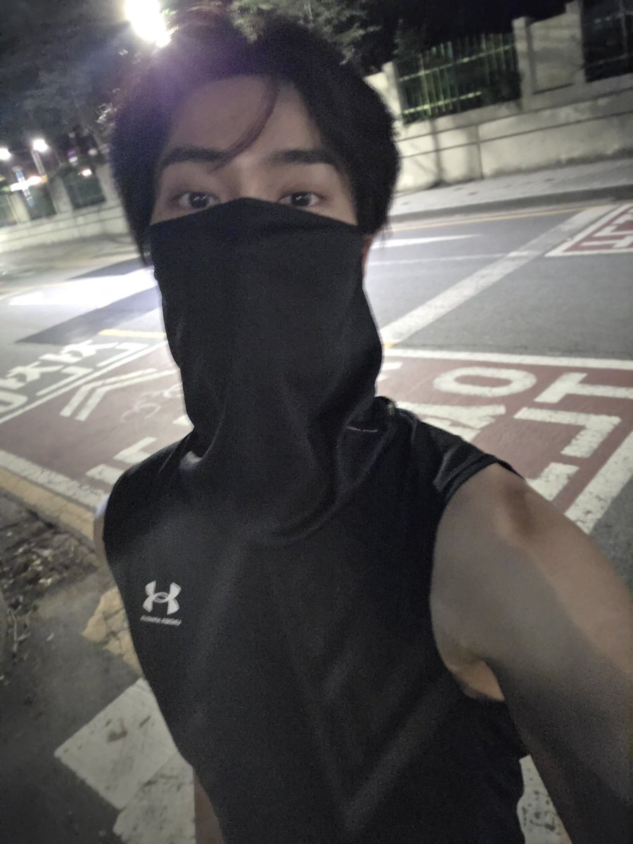 puren0_'s tweet photo. 도둑고양이라고 self모에화하는것.
너무귀업다…….. https://t.co/B4HDu23R3O