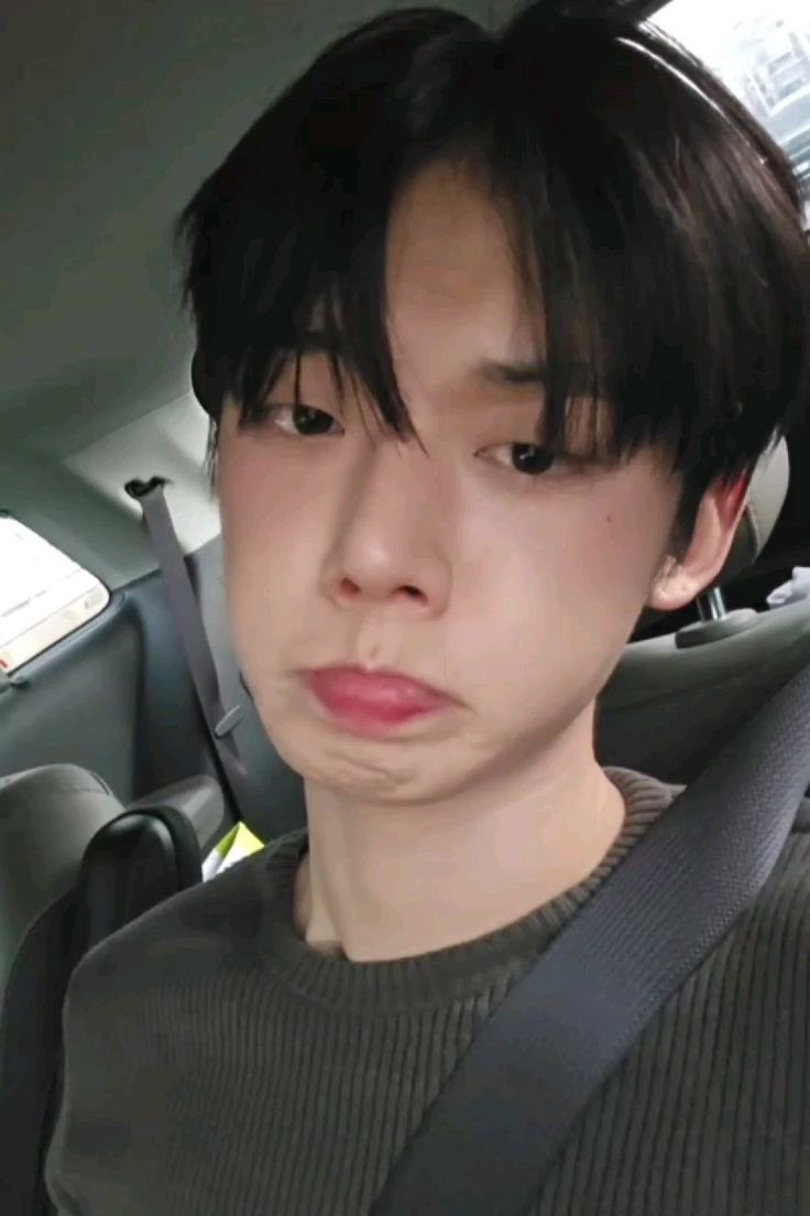 raadnju's tweet photo. had to post these ♡

#MOASelcaDay #MOASD https://t.co/LmEDHunqor