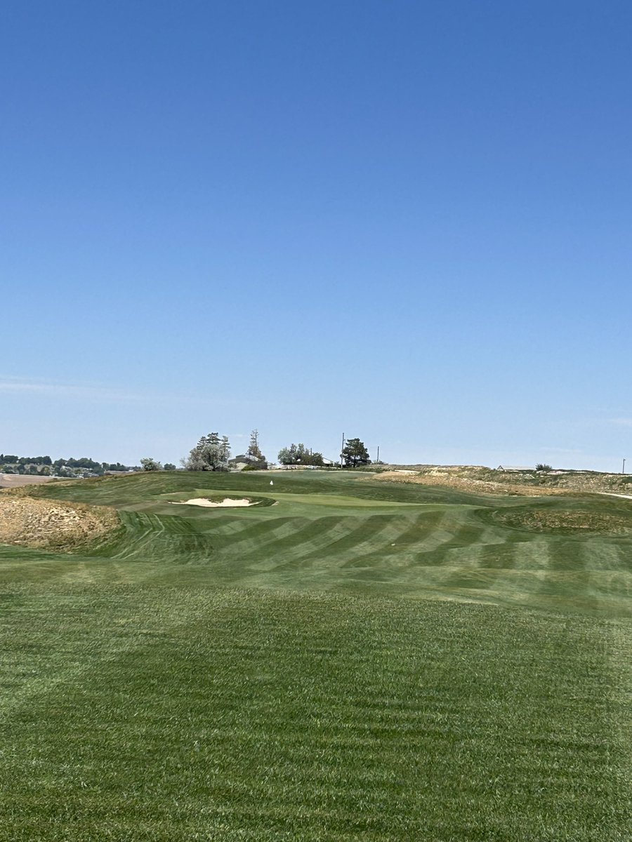 bobby3939's tweet photo. Bella Ridge Golf Course, Johnstown,CO Fun day! ⛳️😎 https://t.co/cTIH9OG4oN