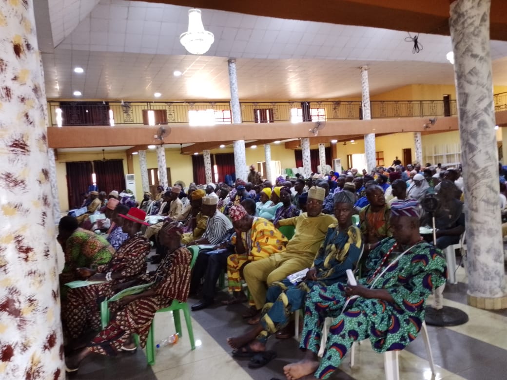 yelotan's tweet photo. A week ago, I participated in the One-Day High-Level Stakeholders Meeting to End Female Genital Mutilation (FGM) in Iseyin Local Government Area, Oyo State.
We must continue to amplify the message that every girl deserves to grow up healthy, safe, and free from harmful practices. https://t.co/fWGyMM3kjF
