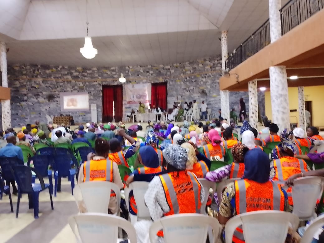 yelotan's tweet photo. A week ago, I participated in the One-Day High-Level Stakeholders Meeting to End Female Genital Mutilation (FGM) in Iseyin Local Government Area, Oyo State.
We must continue to amplify the message that every girl deserves to grow up healthy, safe, and free from harmful practices. https://t.co/fWGyMM3kjF