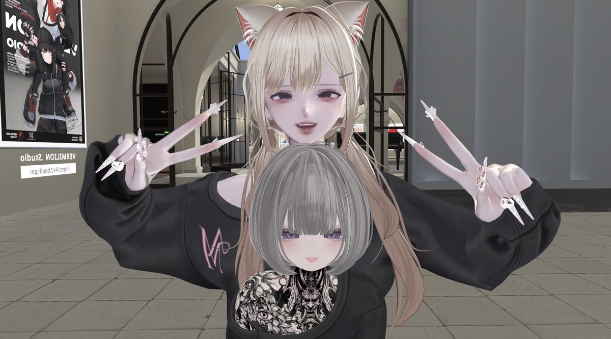 hauru_vrc_0130's tweet photo. 色もオソロッチだねー！
#VRchat https://t.co/rjvaSJbkbQ