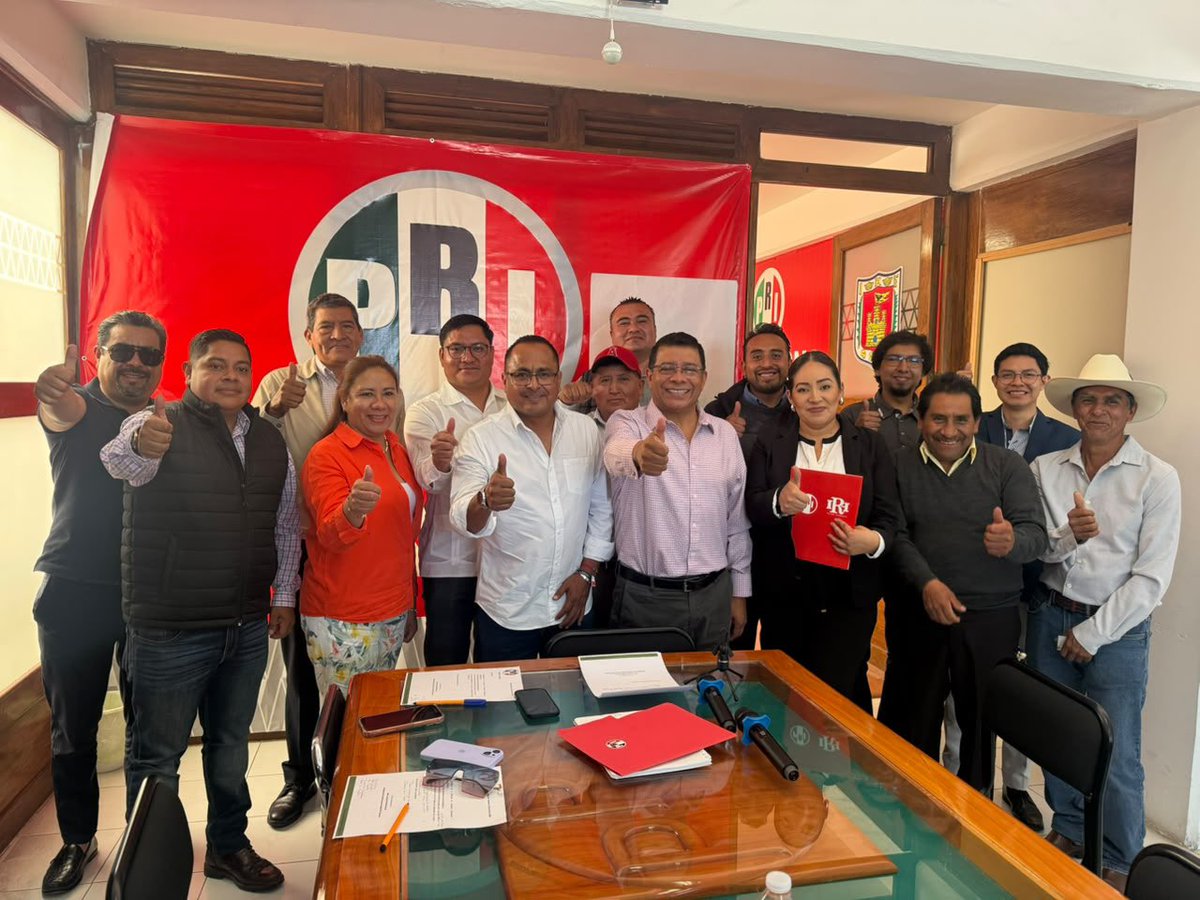 PRI_Tlaxcala24's tweet photo. Bienvenidos al PRI Tlaxcala:
🔹 Anaís Miranda Diyarza, Secretaria de Asuntos Migratorios.
🔹 Rey Jesús Cruz Galindo, Secretario de Vinculación Empresarial y Emprendimiento.
Sumamos experiencia y compromiso para seguir trabajando por Tlaxcala.
 #PRITlaxcala @enriquepa69 https://t.co/TmpEduCQ0r