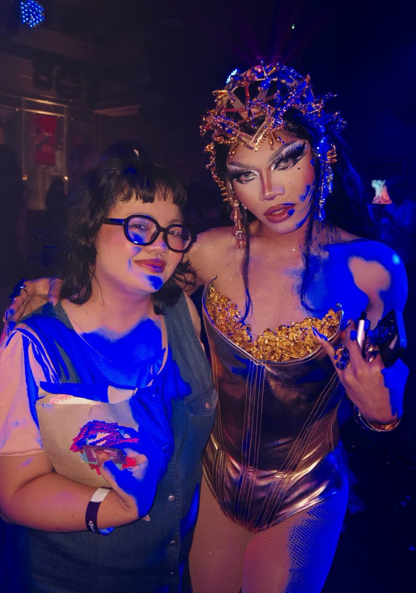 meowrangegwen's tweet photo. NAKAKAIYAK FINALLY MAY PIC NA WITH MARCHELLA MY IDOL 😓 ANG GANDA WTFQJQKXKAKSKSK https://t.co/lsrRK54gd9