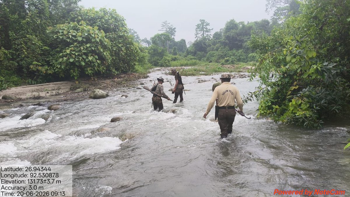 jayanta_malla's tweet photo. Monsoon brings challenges, but it also highlights dedication !

Despite heavy rain, flooding and difficult terrain, our teams at Nameri Tiger Reserve continue their patrols, working tirelessly to protect wildlife and preserve one of Assam’s most treasured ecosystems.

Their service deserves appreciation and respect.

@cmoassam @assamforest @namerinptr

#NameriTigerReserve #AssamForests #WildlifeProtection