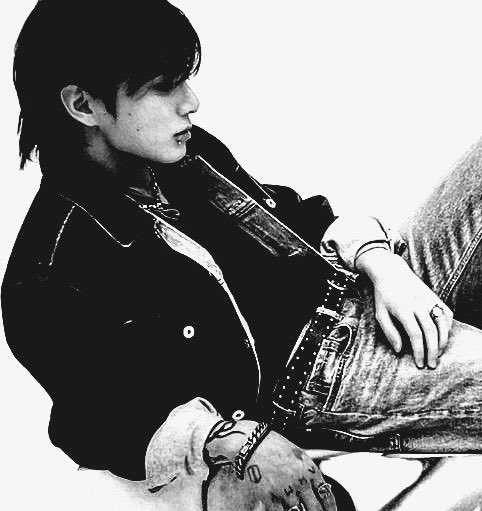 tthere4youu's tweet photo. what do you want, baby?
                                                       you. https://t.co/nu5GJVkukL