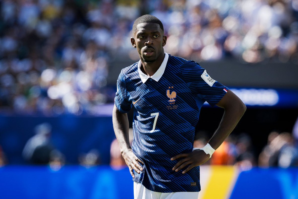 ActuFoot_'s tweet photo. DEMBÉLÉ 🇫🇷 VA ÊTRE SCRUTÉ CE SOIR 🤯👇

🗣️ Christophe Dugarry 🇫🇷 : « Si t’as un Dembélé qui n’est pas bon ce soir, on va AU-DELÀ DE L’INQUIÉTUDE !

Si le Ballon d’Or n’est pas capable de faire des différences face à l’Irak, on va se poser des questions au bout d’un moment.. » 🥶

🎙️ @Rothensenflamme