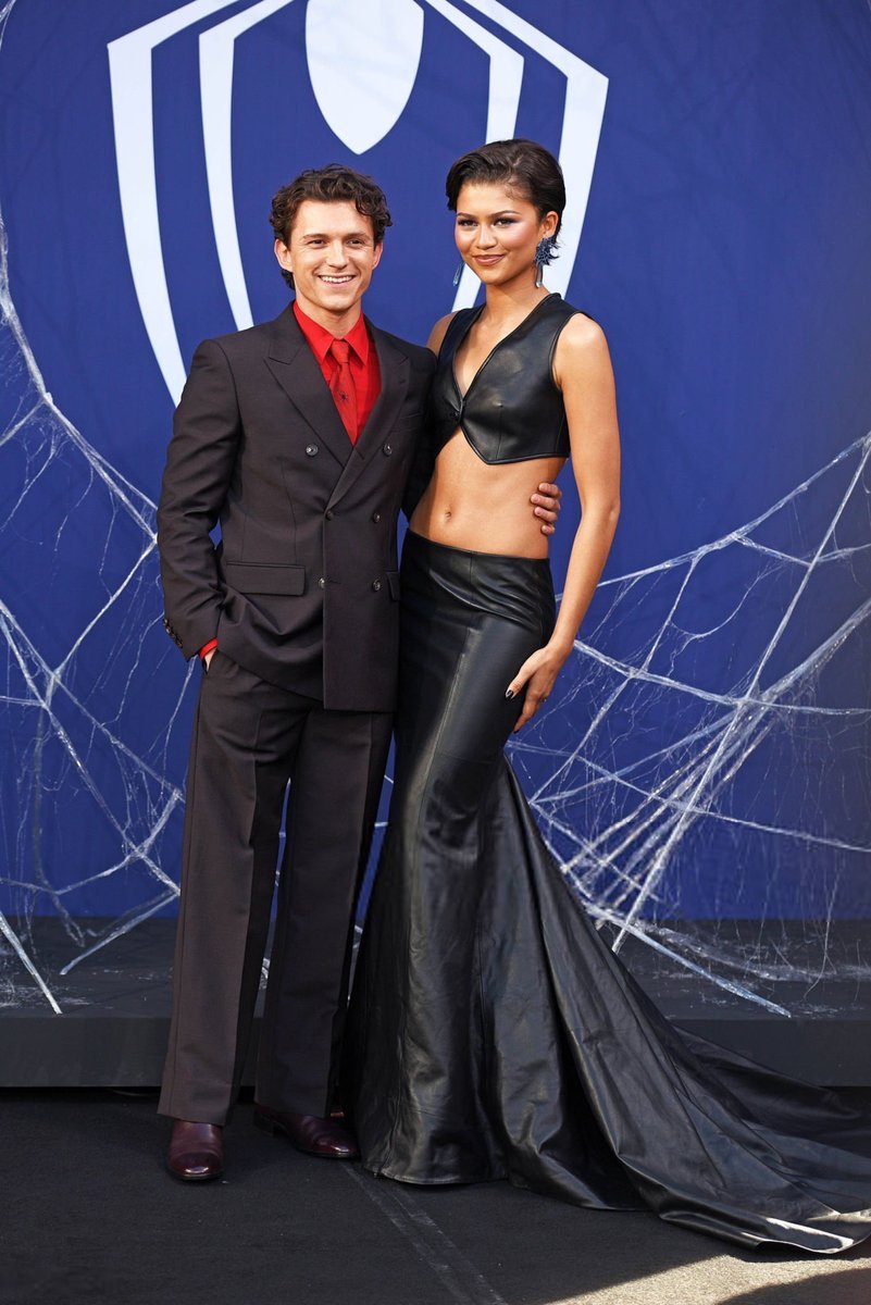 thollandrchives's tweet photo. Tom Holland and Zendaya photographed at the ‘Spider-Man: Brand New Day’ fan event in Berlin. https://t.co/NbO0kwmUHL