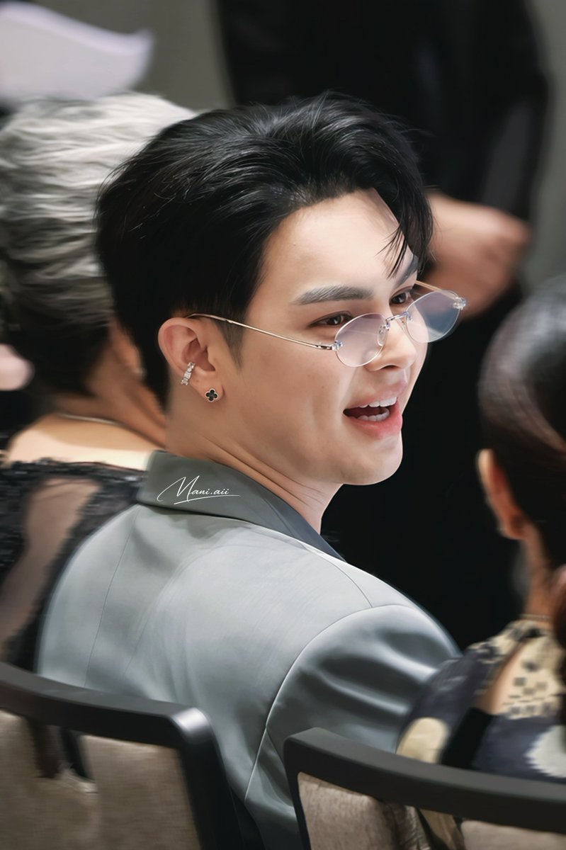 aiibabee's tweet photo. อยากแบ่งปันความหล่อของพี่แบงค์🤭...อยากดู #บุษบาเสี่ยงตรีน แล้ววววอ่ะะะะ #แบงค์ศรราม #ศรรามน้ำเพชร #banksorn https://t.co/zMcF5S1jpu