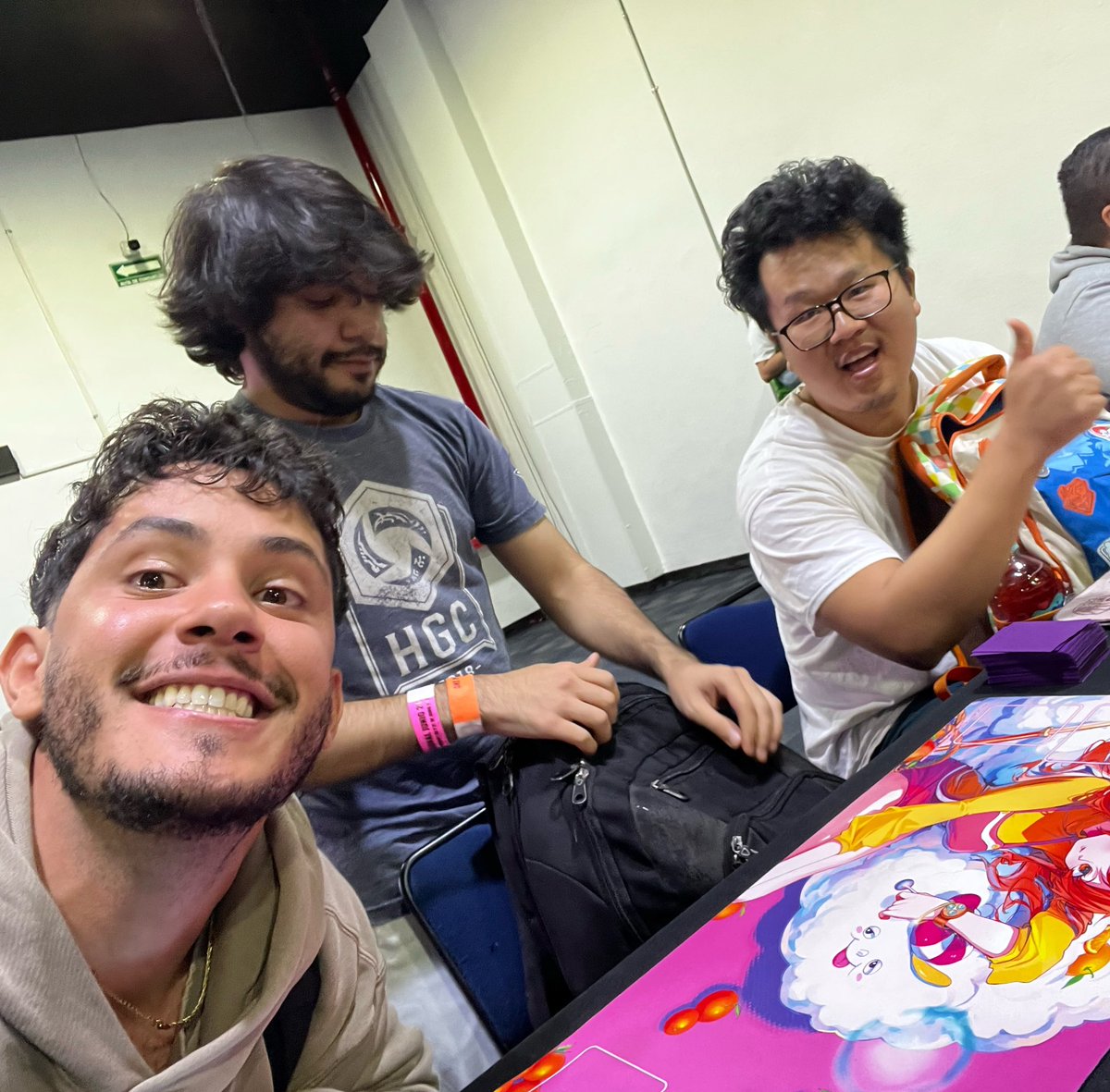 reydelospirata5's tweet photo. NIKA SERIAL WEEKEND REVIEW & STORY-TIME

The best part about One Piece is more than just the tops!

This weekend I was lucky enough to have a crazy run across 3 days, going undefeated in Swiss on Saturday, Top 8 on Sunday, and I went X-1 (X-2 sort of? Will make another post about that later) in Friday’s TC. But that wasn’t even the best part of the weekend.

The best parts:

1. Probably the highlight of the whole weekend was 3 straight days of being at top tables with my best bud, Jonathan (he’s a boomer and doesn’t have twitter) all weekend. We took pics every time we reached table 5 and above together, I got to watch as he went 2nd place on Friday at TC and then we went topcut together Saturday/Sunday.

Playing cards all weekend is cool, getting to do it with friends is the coolest.

2. On Saturday in round 7 I had the pleasure of meeting and playing @SantiagoMunozOP, who is an absolute beast and played the cleanest game of all my opponents on Saturday. I hit a nasty Grav blade/Mr.3 combo and was able to take the game, but Sunday Santi’s haki was the strongest and I got to watch a new friend go win the whole tournament for his first regional win!

On Saturday I played and beat 9 people. The majority said GG and then proceeded to grumble about bricks or missing curve or that they hope their standing isn’t ruined. The interesting thing about going undefeated is you are ruining every one of your opponent’s undefeated streak.

The one who at the end of the game smiled as the game finished and started chatting about what a fun game it was, instead of saying where things went wrong, was Santi. He genuinely was just enjoying playing some cardboard (it’s just cardboard guys). Completely well deserved regional win, absolute beast. and a great dude to go along with it.

3. I fucking love my One Piece communities, especially the one I have here in Mexico, holy cow, but also the Wisdom Path and Chinoize Cup.

I felt nothing but love and support with a billion messages in WhatsApp/Discord with congratulations and kind words after my run on Saturday cheering me on for Sunday. It genuinely meant so much and helped energize me Sunday when I was running on 3 hours of sleep.

Especially todo mi gente en CDMX, I wouldn’t be in this game without everyone in this city, meeting so many cool new people every weekend, everyone who welcomed me in when I started playing back in September, and I just am super grateful to have such great people around me to enjoy and keep learning this great game.

4. My Puerto Rican hermanos who sent so much love from the island all weekend and when I was on stream, and making sure the casters had the right flag—but they deserve their own post later this week for the pride I felt to be Puerto Rican this weekend, so more on that later.

Overall just super super grateful and appreciative of all the love and support I felt this weekend, the best part of One Piece is really all these moments we get to live in between rounds. I can’t wait to do it all over again next month, THE ONE PIECE IS REALLLLL!