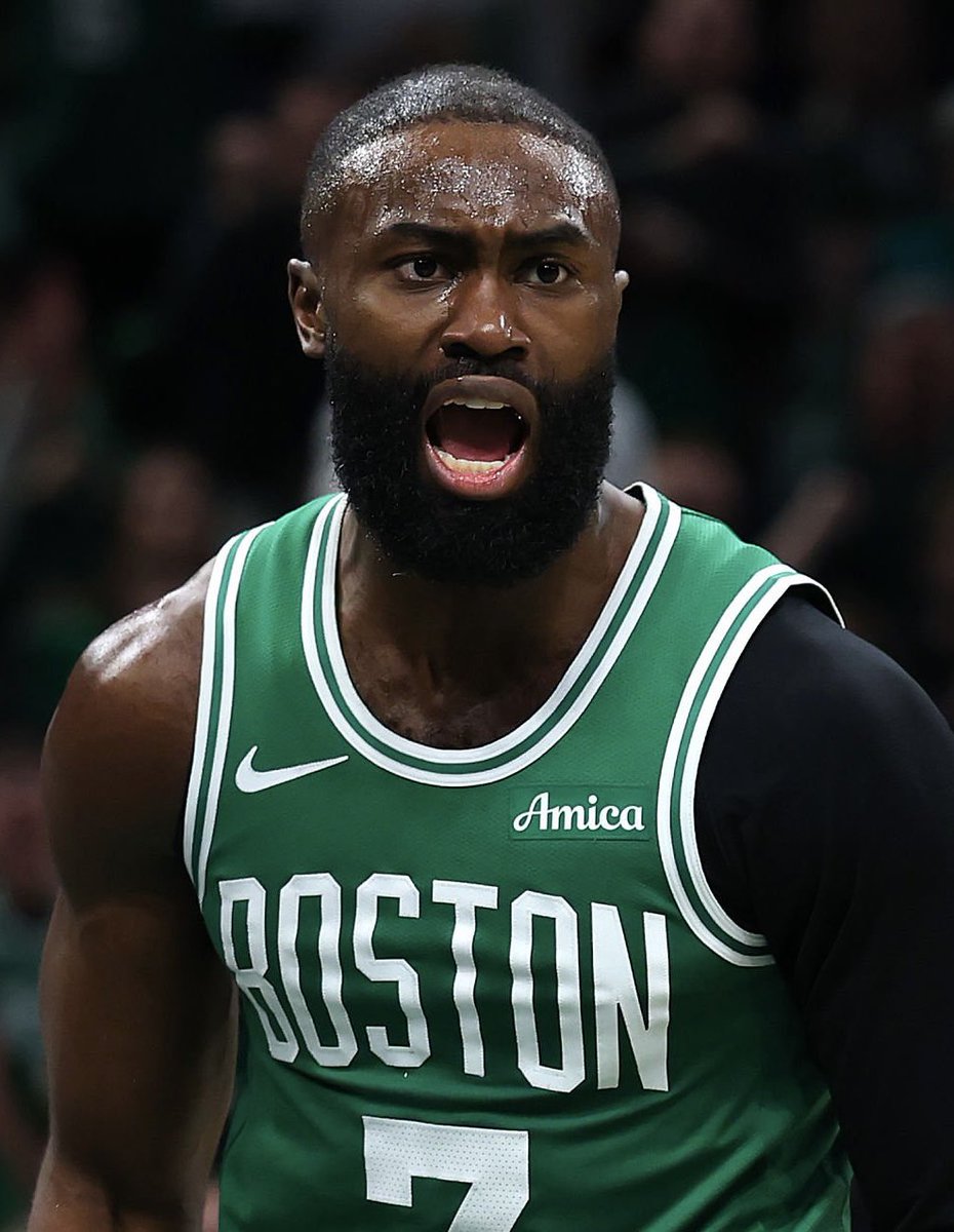 50NuancesDeNBA's tweet photo. JAYLEN EN OPTION 1 !

Avoir sa propre équipe : c’est une chose à laquelle JB penserait depuis quelques temps selon @WindhorstESPN !

Restera-t-il à Milwaukee si transfert avec les Bucks il y a, on l’ignore, mais être le patron d’une franchise semble être une idée qui lui plaît 👀 https://t.co/AX0NGLzRia