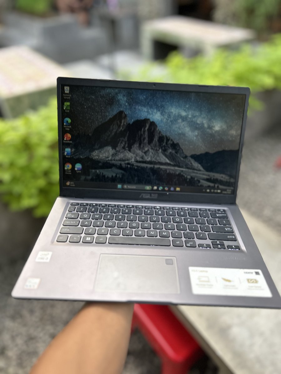 bayufk1's tweet photo. LAPTOP VIVOBOOK ASUS LAPTOP X415JAB_A416JA

pemakaian sendiri, masih original belum pernah bongkar, sangat normal.
Lokasi Malang kota Bisa Cod 

082143224427

#juallaptopmalang #laptop #mahasiswaum #mahasiswaub #juallaptop #fyp https://t.co/fy5fFQvk35