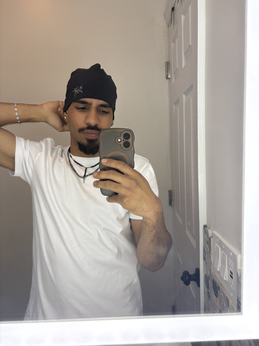 dakidalmac's tweet photo. Yooooo https://t.co/VcBDRjBO9E