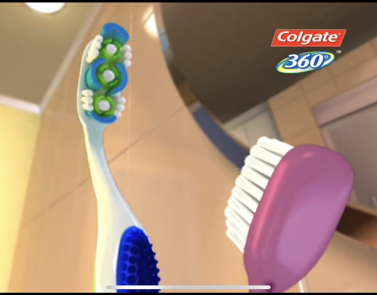 artsy7choi's tweet photo. Pq vcs tão falando mal de quem quer um lobisomem quando a gente já gostou da Escova Colgate 360 na infância https://t.co/1YmHZsVNMH