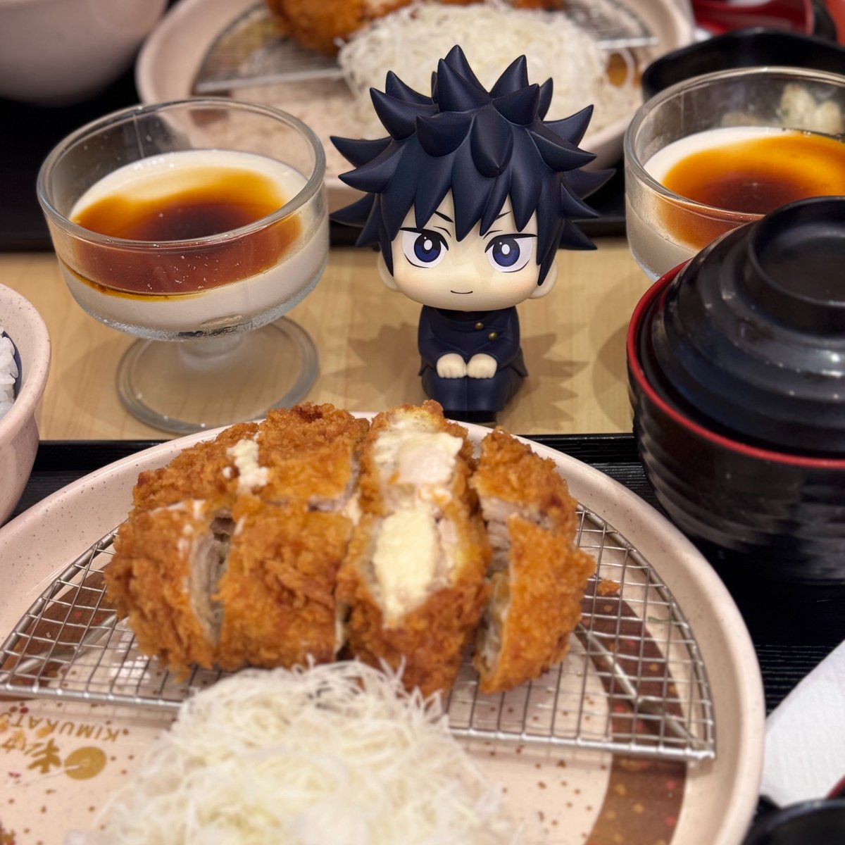 wavesgoofy's tweet photo. dede gumi https://t.co/P3b7LH08Yo