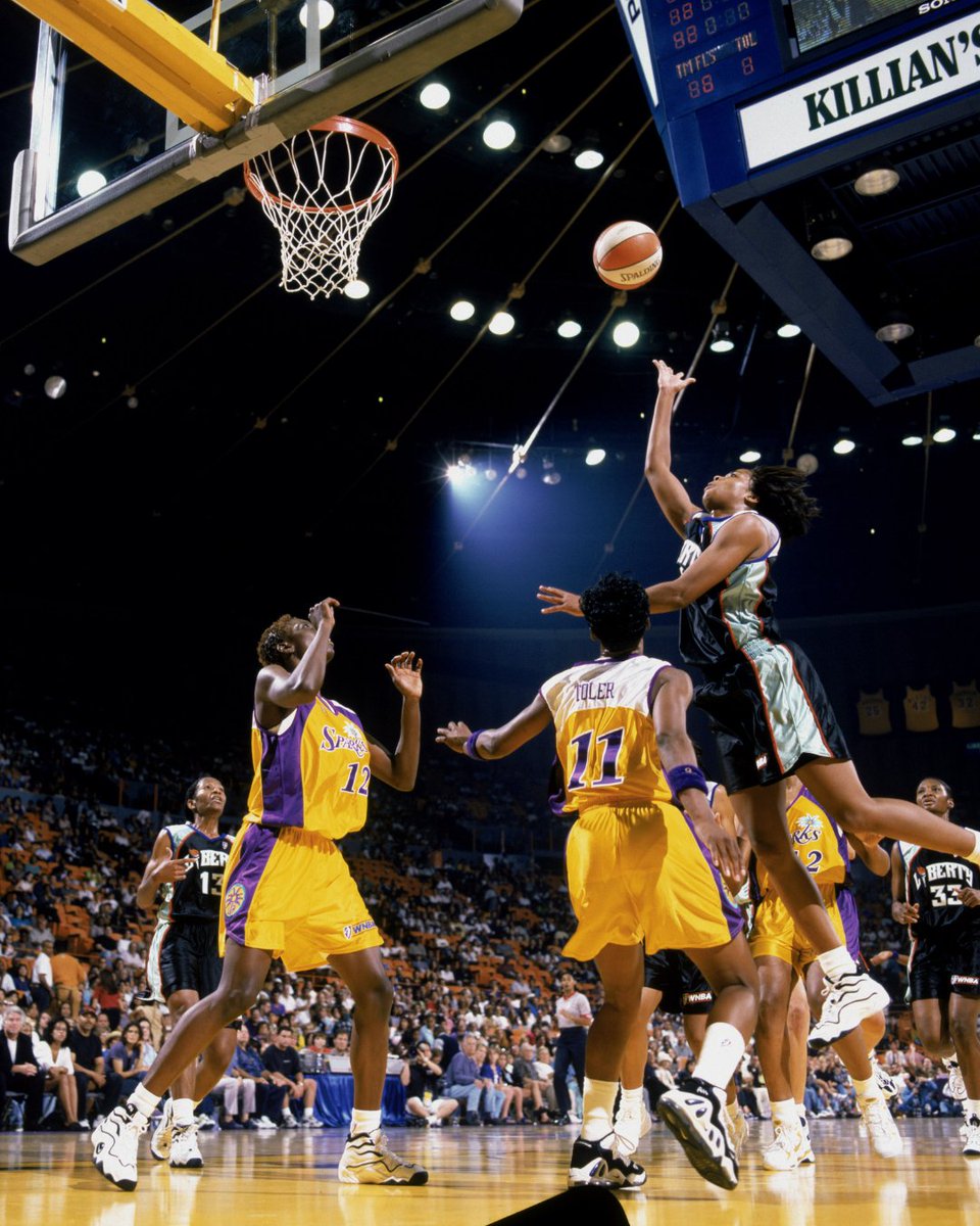 WNBA's tweet photo. Where it started. Where it stands ✨

Then and now from the inaugural game to last night's @nyliberty vs. @LASparks matchup in honor of #WNBASeason30 https://t.co/xWXGUcCEk5