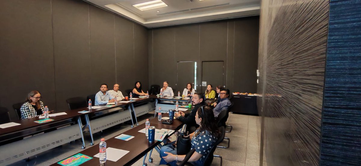 Clumin_Chih's tweet photo. ¡Después de nuestra Sesión de Lanzamiento, damos inicio a las Sesiones del Comité de Responsabilidad Social del Clúster Minero de Chihuahua! 🤝✨

Agradecemos a todos los miembros que nos acompañaron.¡La responsabilidad social la construimos juntos! 

#CLUMIN #CRS #CentroPERSÉ https://t.co/2QyQCoLjv4