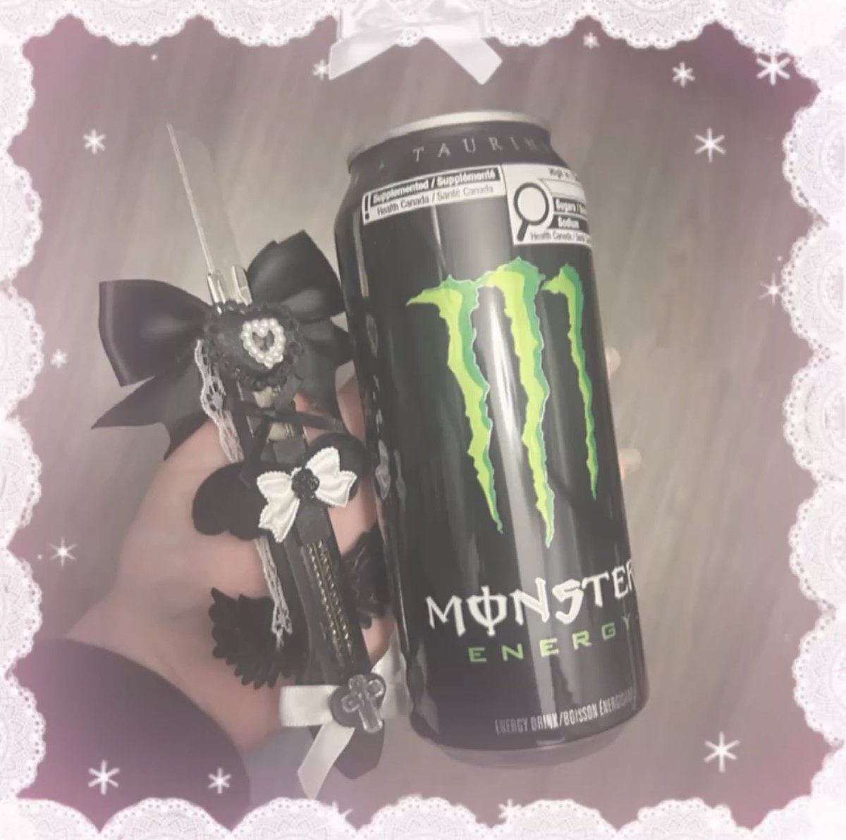 candii_bites's tweet photo. This combo on a rainy day>>> 

#bladespo #shedtwt #shhhhtwt #slittwt https://t.co/3KewMkX17a