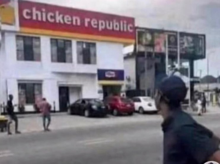 CHINECHEREM tweet media