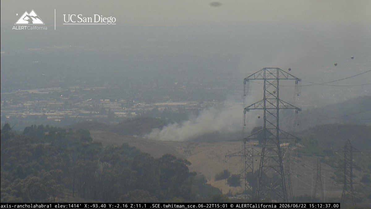 DanielFireTruck's tweet photo. This is the #ColimaFire 1/2 acre, running uphill.
LACoFD Copters 11, 21, Helitanker 47 is being Dispatched. https://t.co/MPRlONDx8R