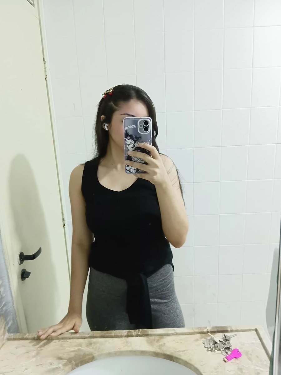 starkellysz's tweet photo. Gostaro da minha capinha de kuromii https://t.co/yJ8oucLcr1