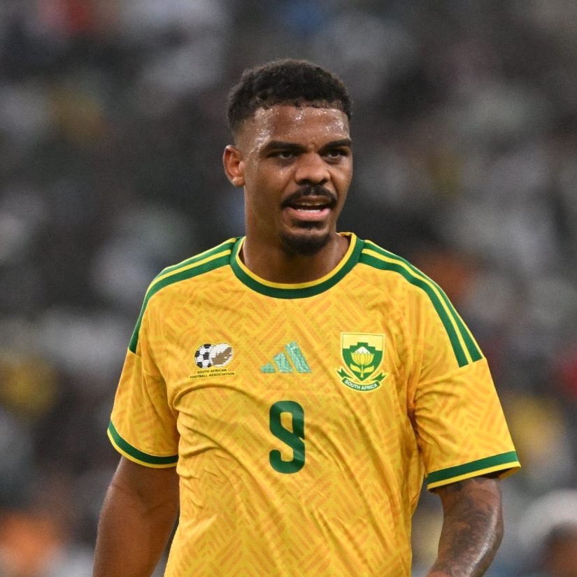 iDiskiTimes's tweet photo. Which striker should start for Bafana vs South Korea?

▪️ Lyle Foster (10 goals in 32 caps)
▪️ Iqraam Rayners (5 goals in 22 caps)
▪️ Evidence Makgopa (6 goals in 28 caps)

#ItWontLetYouDown https://t.co/6UB1e3iRGF