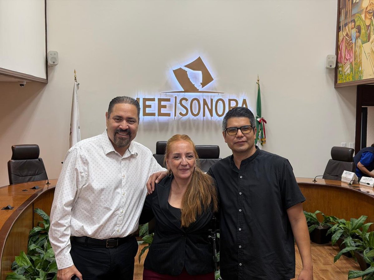 ArmentaJudithC's tweet photo. Asistimos hoy al Instituto Estatal Electoral y de Participación Ciudadana de Sonora (IEE Sonora) para conocer una interesante propuesta de armonización de la Ley de Instituciones y Procedimientos Electorales del Estado de Sonora (LIPEES).

La exposición realizada ante las representaciones de los partidos políticos por el consejero presidente, Nery Ruiz Arvizu, fue clara y detallada. Corresponde ahora a cada partido realizar el análisis y la reflexión interna sobre los planteamientos presentados.

Agradezco el acompañamiento del representante de nuestro partido ante la autoridad electoral, Antonio Gallardo Galaz, así como del abogado del área jurídica de Morena, Israel Márquez Bustamante.