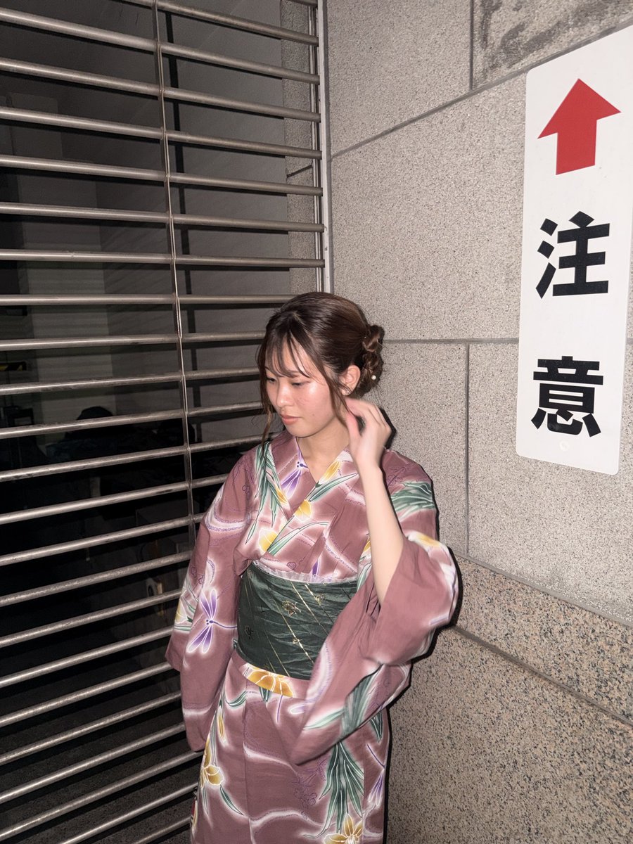 kokomi_guitar's tweet photo. おはよう☀
浴衣祭りてゆか���着たんご！ https://t.co/sJD3yDf7JQ